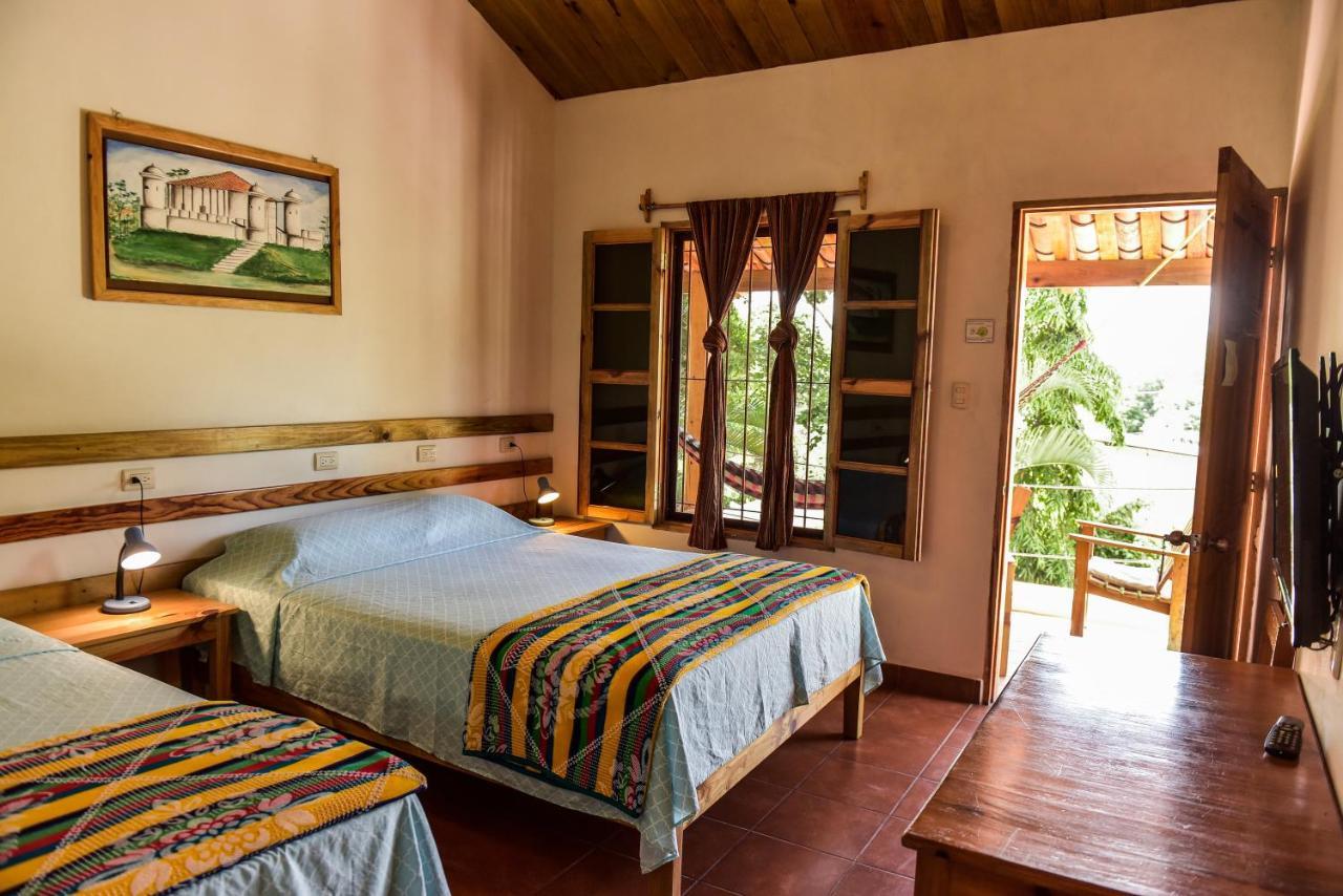 Hotel And Restaurant Guancascos Грасиас Екстериор снимка