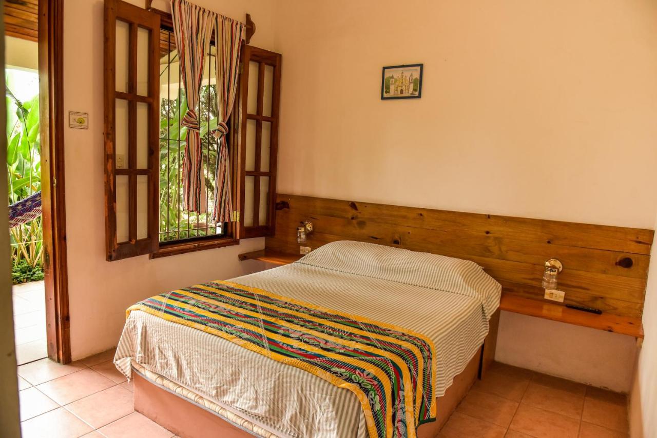 Hotel And Restaurant Guancascos Грасиас Екстериор снимка