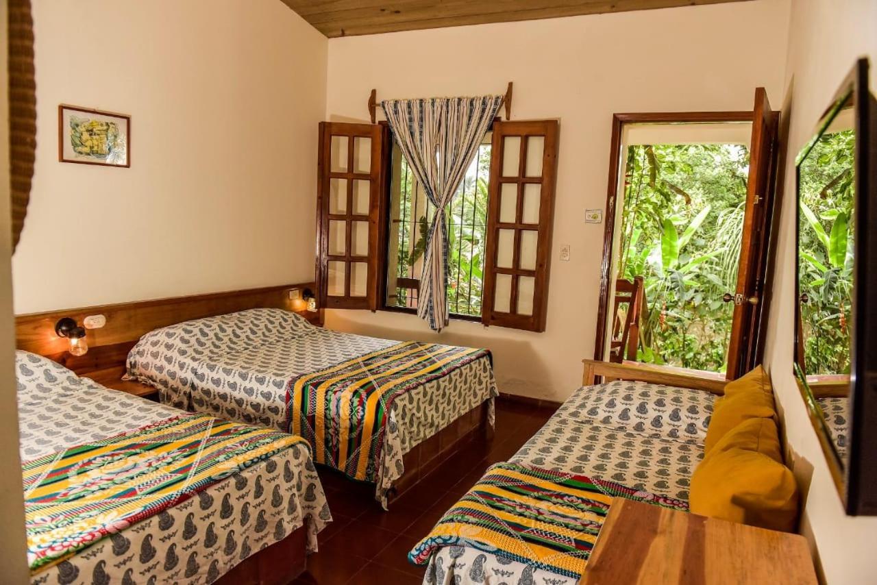 Hotel And Restaurant Guancascos Грасиас Екстериор снимка