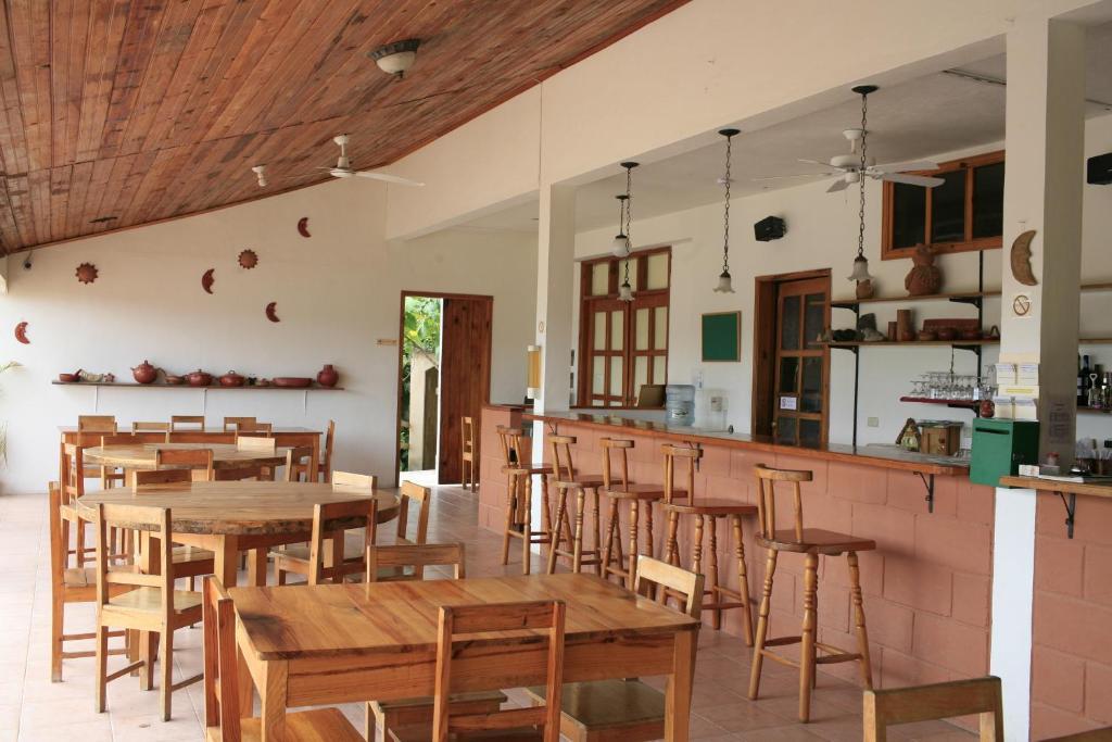 Hotel And Restaurant Guancascos Грасиас Екстериор снимка